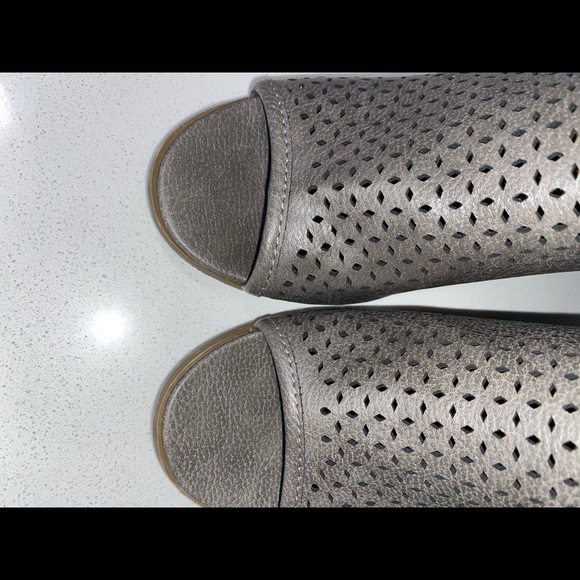 George Summer Shoes - Picture 5 of 7